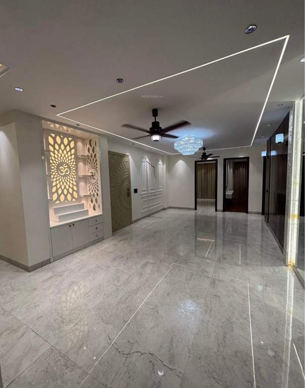  investors desire 1 Living Area