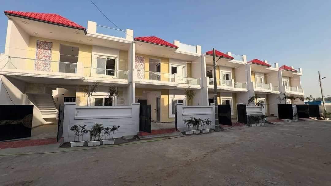  crown town Elevation