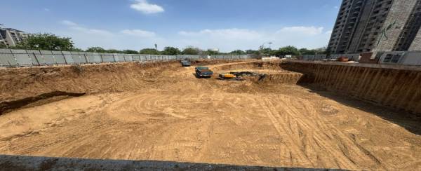  solo-square Construction Status June-25