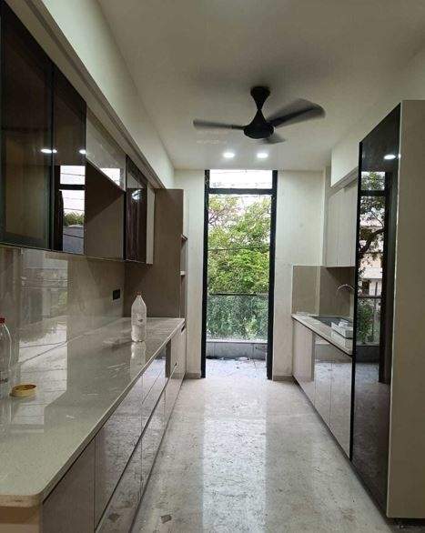  luxury floor 12 Kitchen