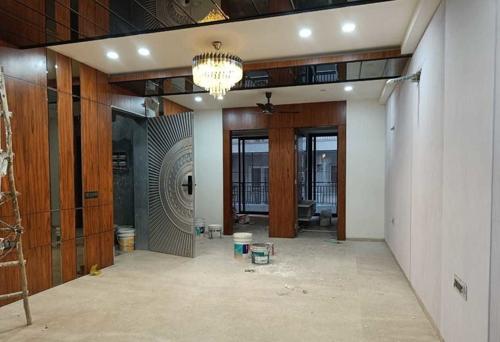  luxury-floor-12 Living Area