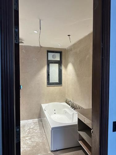  as-estate-luxury-floor-13 Bathroom