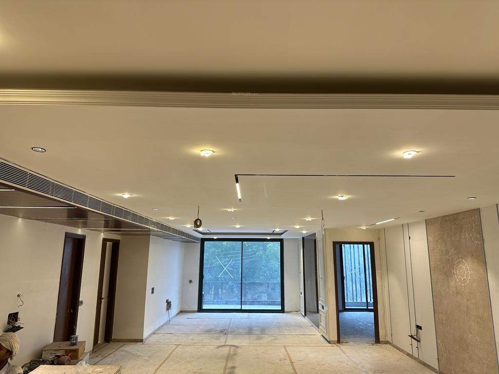  as estate luxury floor 13 Living Area