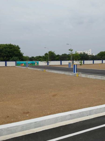 Plot paradise-city Plot