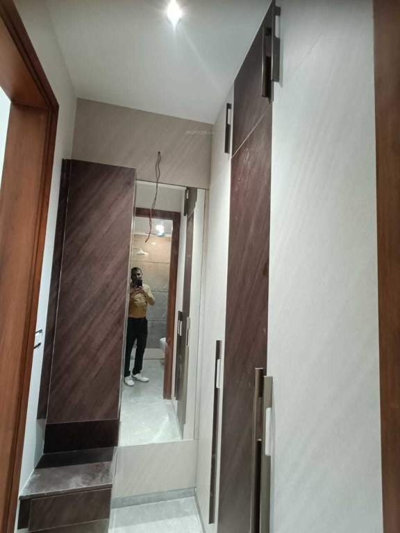  estate ulta luxury floor 15 Bedroom