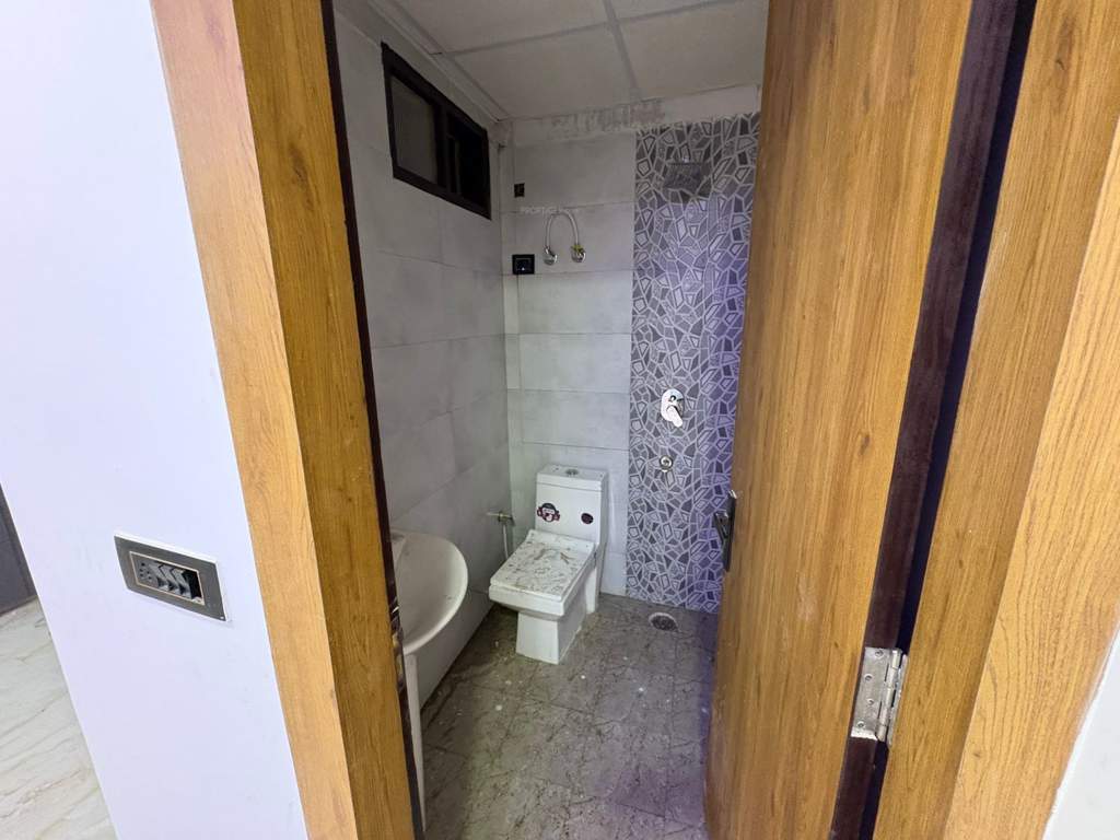  elite enclave Bathroom