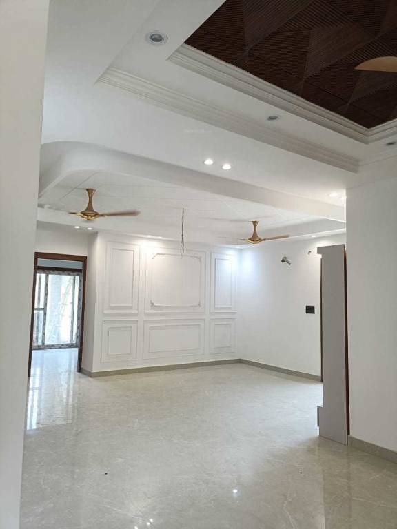 Ultra Luxury Builder Floor