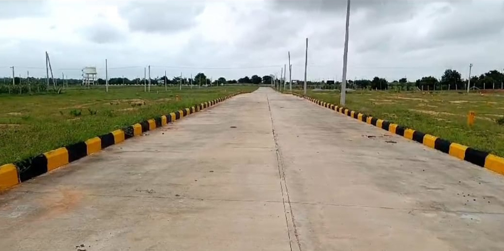  bhu vann Internal Roads & Footpaths