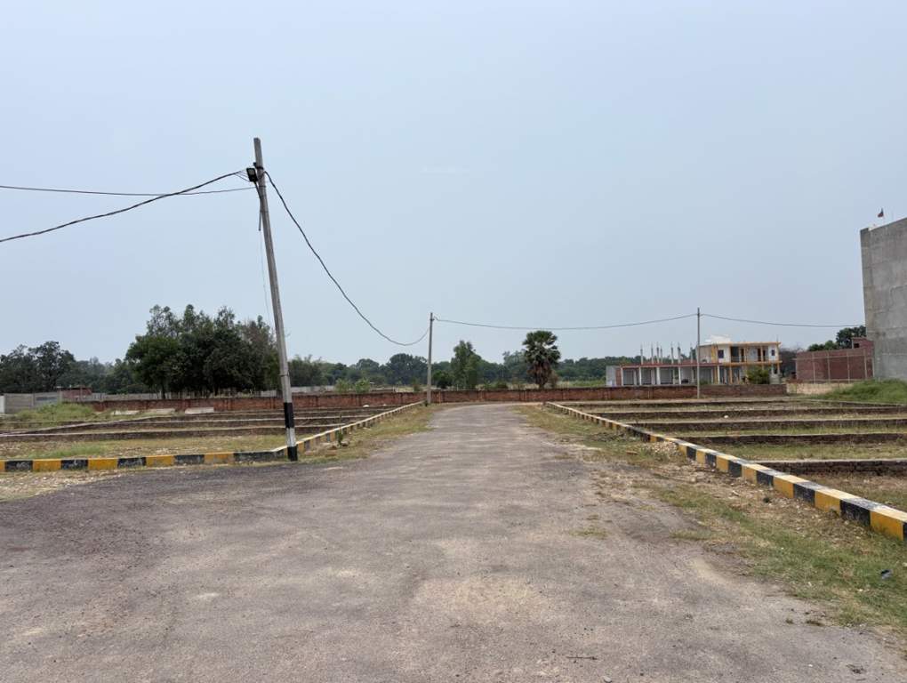  defence paradise lucknow Internal Roads & Footpaths