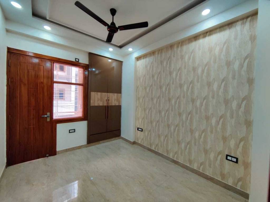  homes super luxury builder floors Bedroom