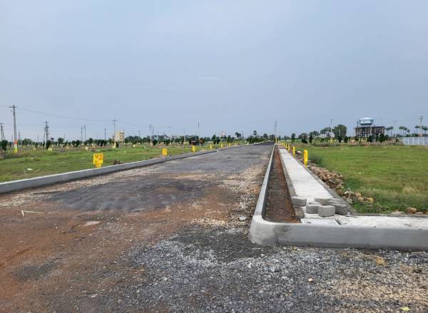  golden-gateway Internal Roads & Footpaths