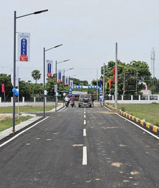  royal-c Internal Roads & Footpaths