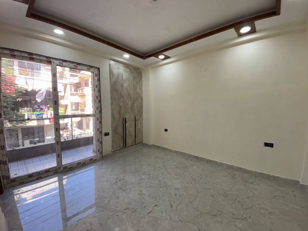  greenfields smart builder floors Living Area