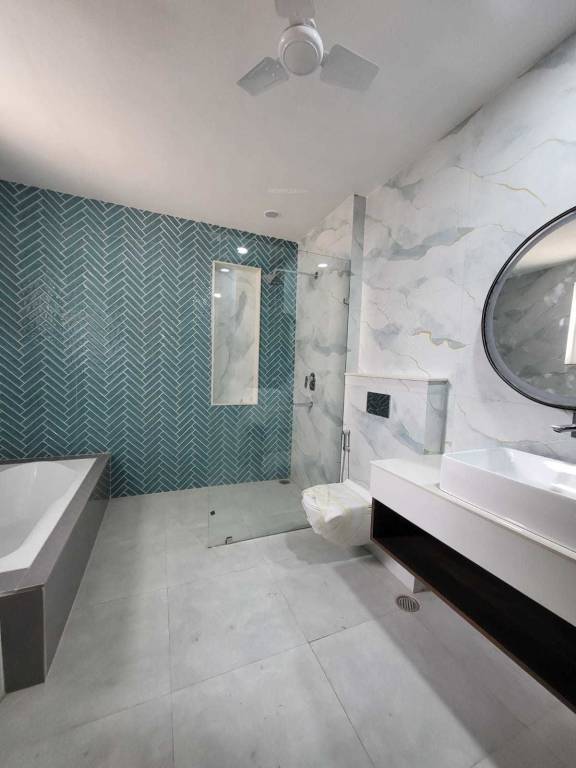  greenfields luxurious builder floors Bathroom