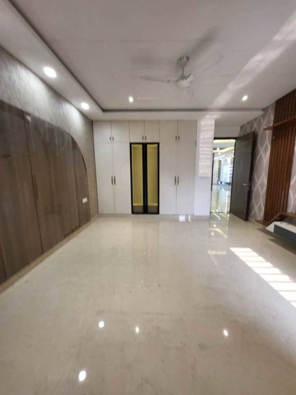  greenfields luxurious builder floors Bedroom