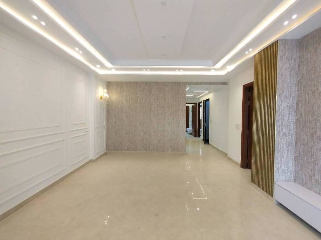  the crest Living Area