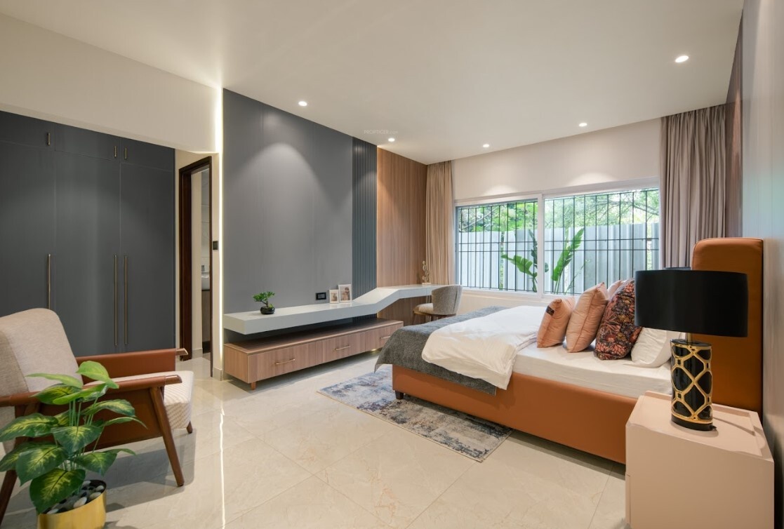  the urban forest Bedroom