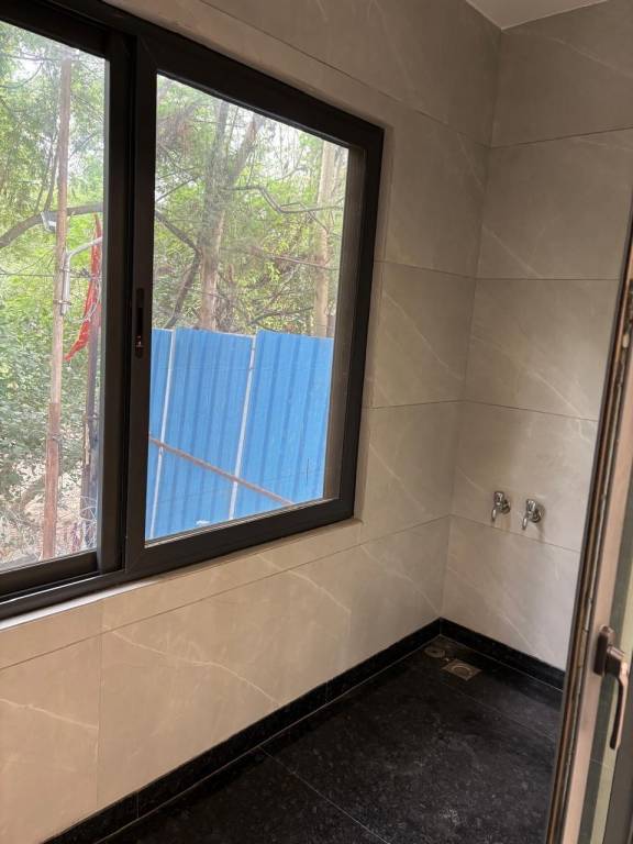 luxury floors Bathroom