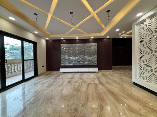  greenfields-grandeur-builder-floors Living Area