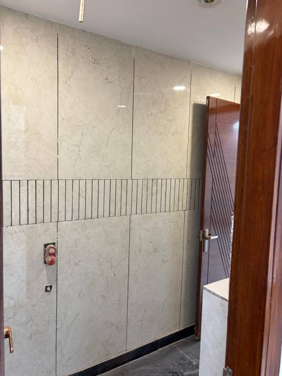 luxury floors Bathroom