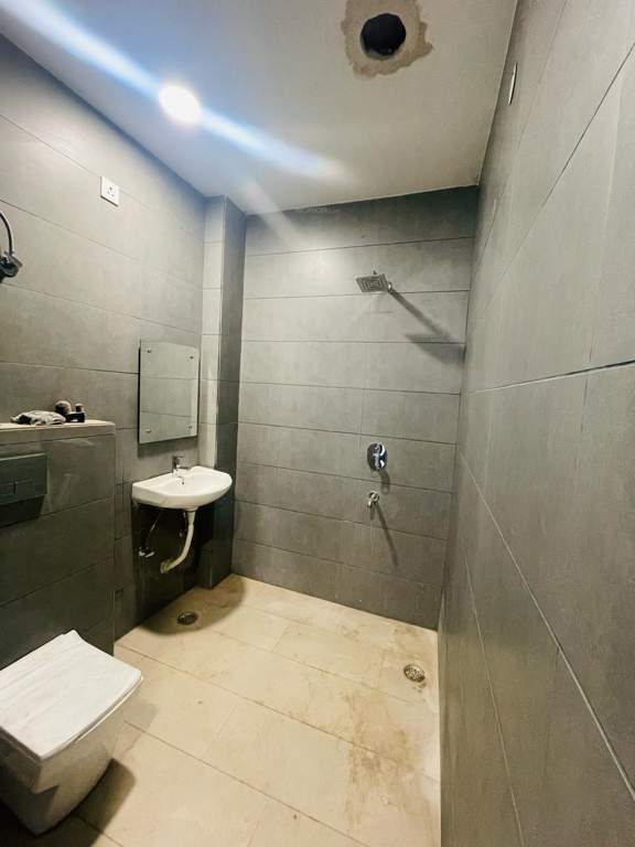  delhi housing affordable homes Bathroom
