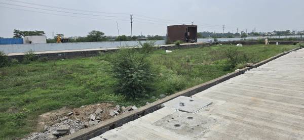  urban-estate-ii Plot