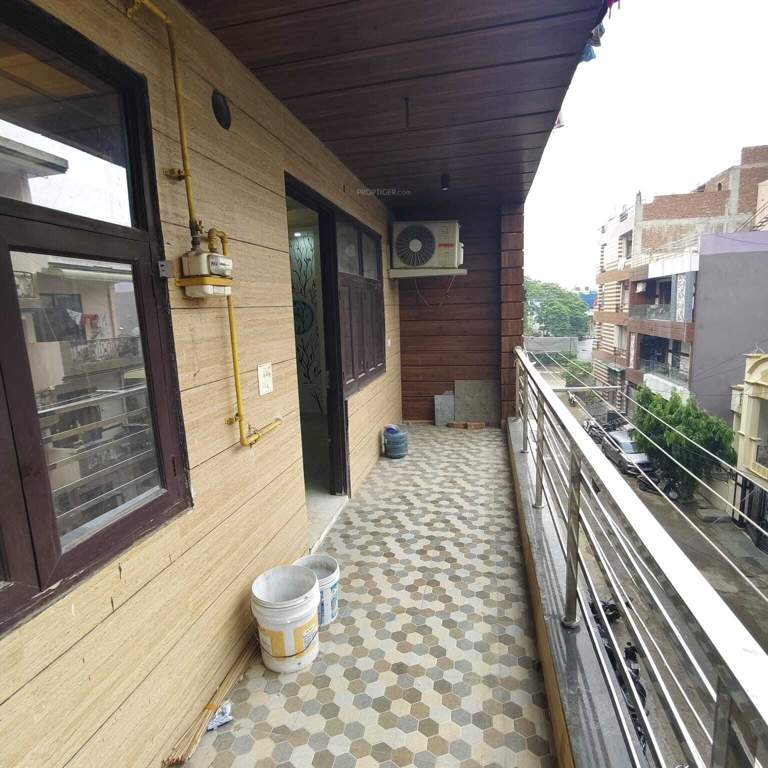  aggarwal homes Balcony