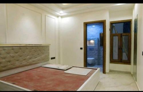 Bedroom gupta-ultra-luxury-floors Bedroom