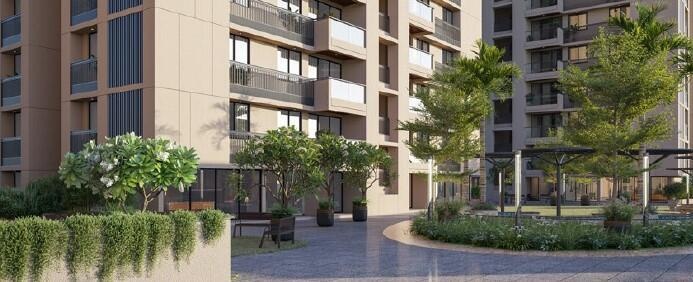  royal urbana Paved Compound