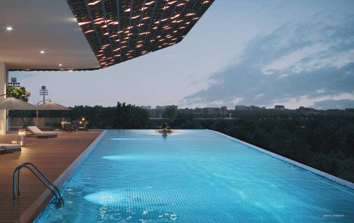  the selene tower Swimming Pool