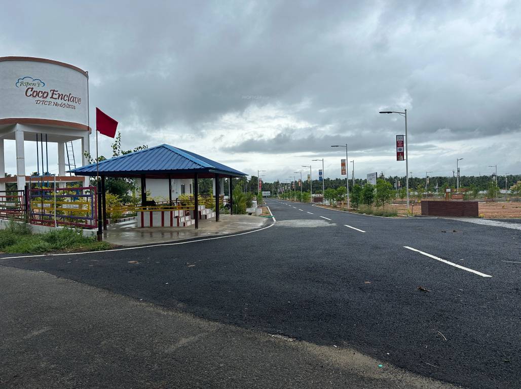 coco enclave Water Storage