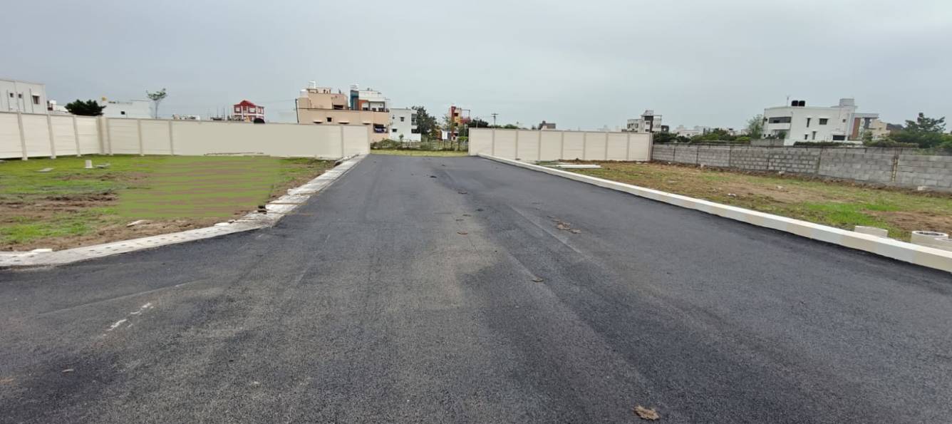  luxland mini town Internal Roads & Footpaths