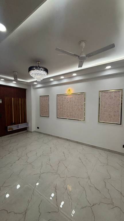  royal residency Living Area