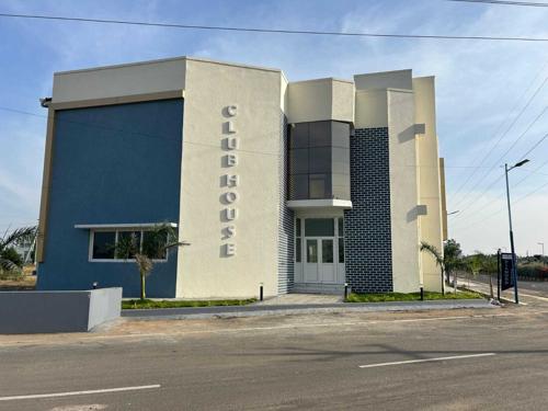  diamond-avenue-phase-iv Club House