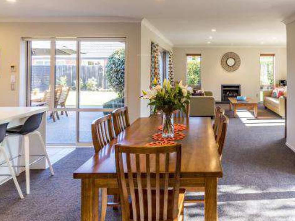  ajay city Dining Area