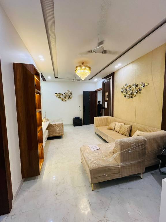  multibrain ultima 107 Living Area