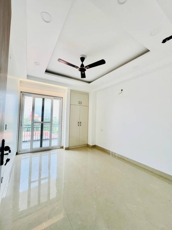 metro view apartment Bedroom