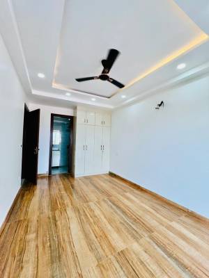  metro-view-apartment Bedroom