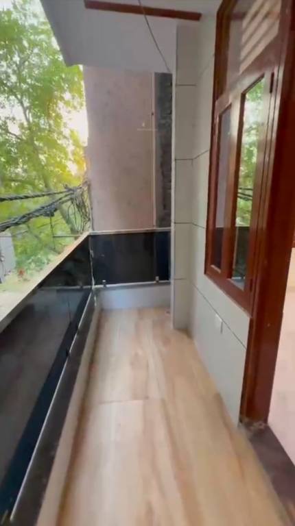 luxury affordable homes Balcony