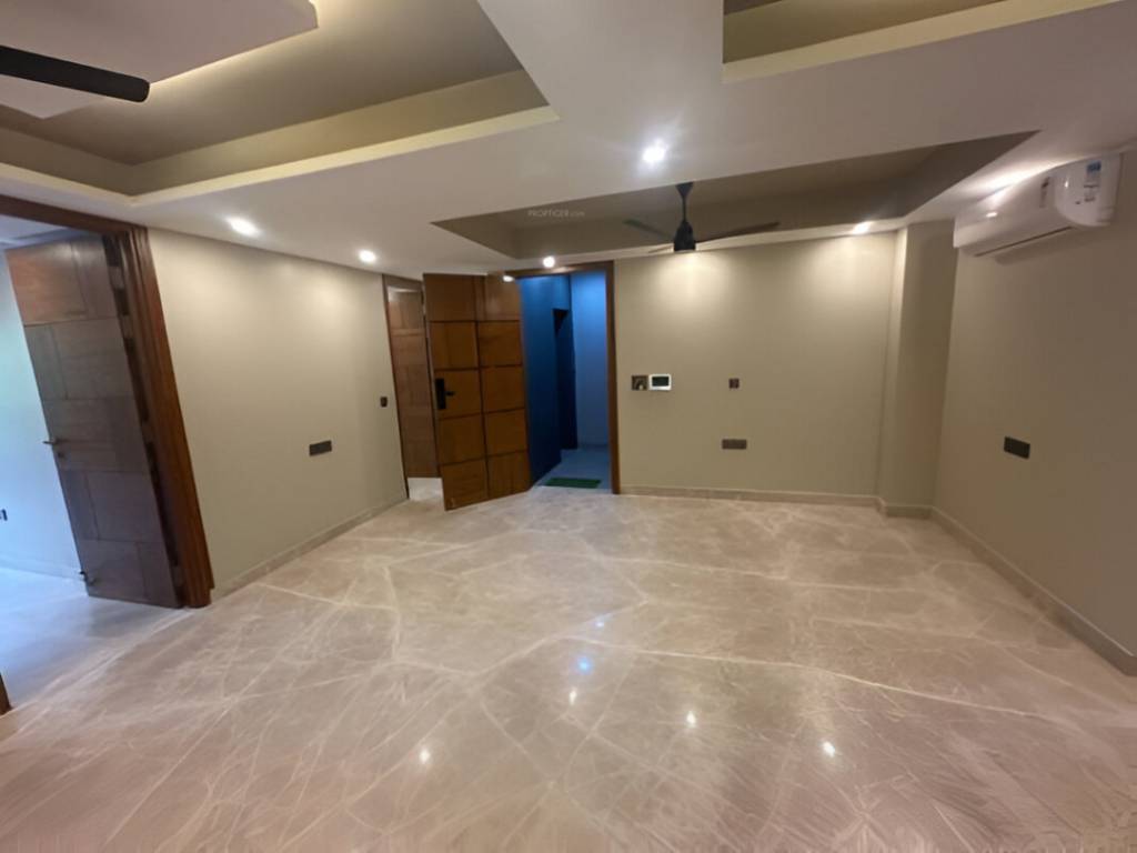 luxurious floors Living Area