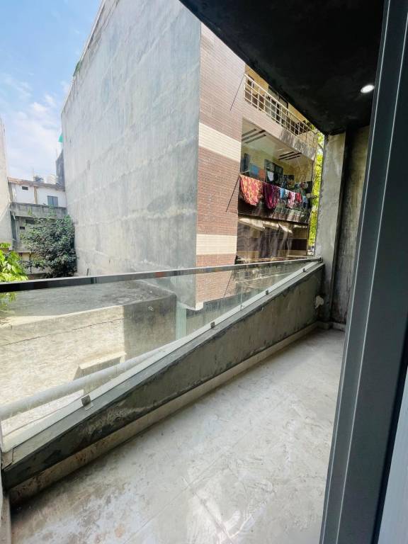 goodluck floor Balcony