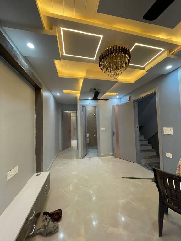 goodluck floor Living Area