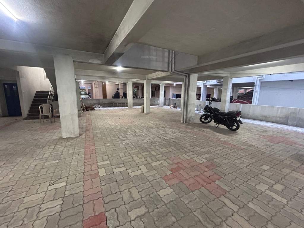  dhakshaya enclave Car Parking