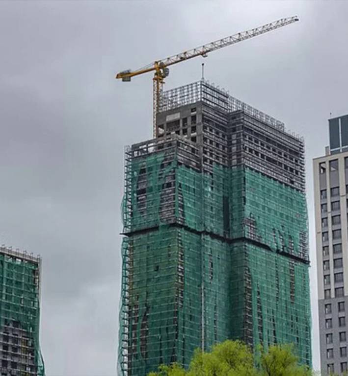 twin towers Construction Status Aug 25