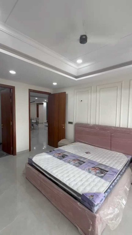  signature floors Bedroom