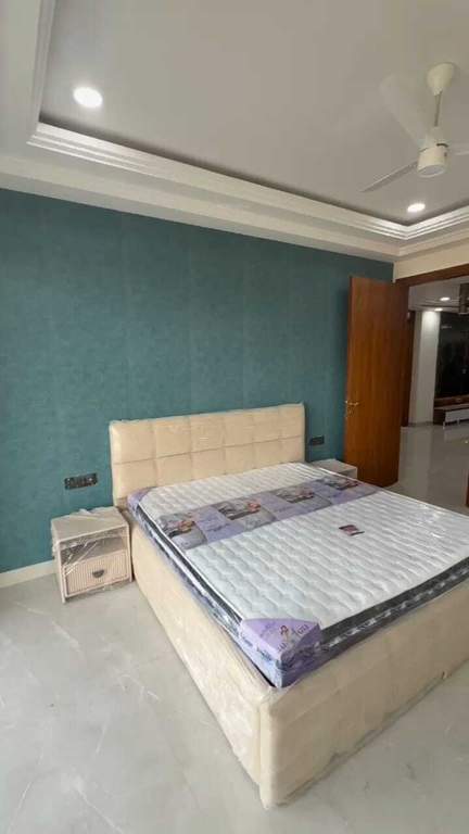  signature floors Bedroom