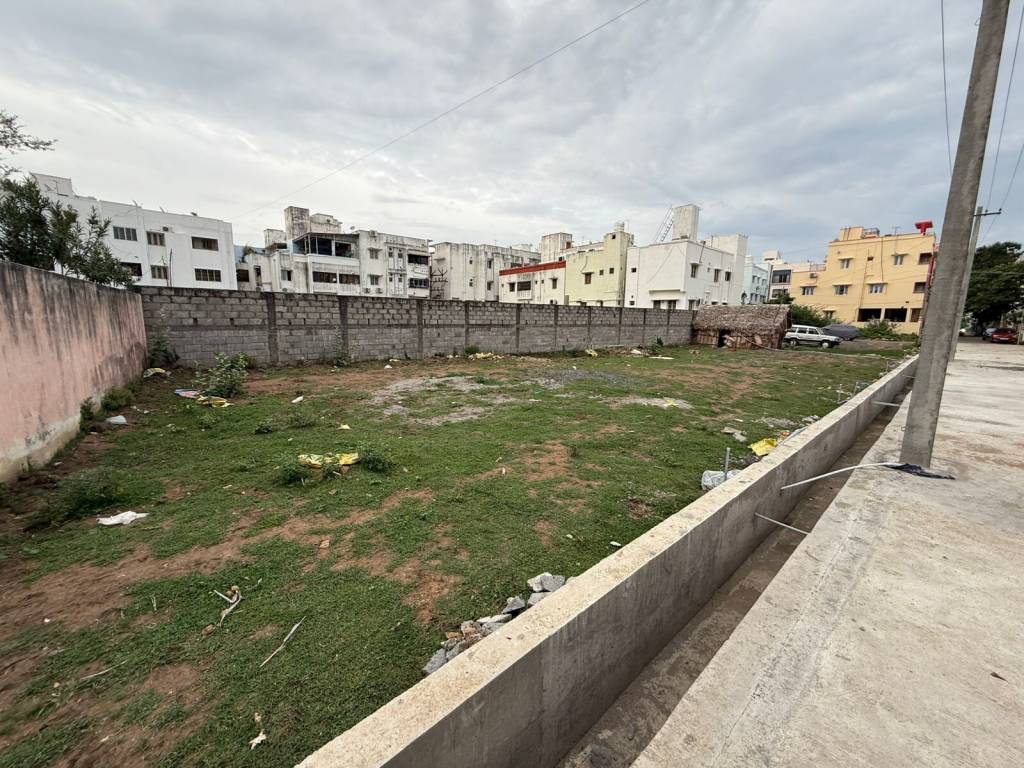  enclave Internal Roads & Footpaths