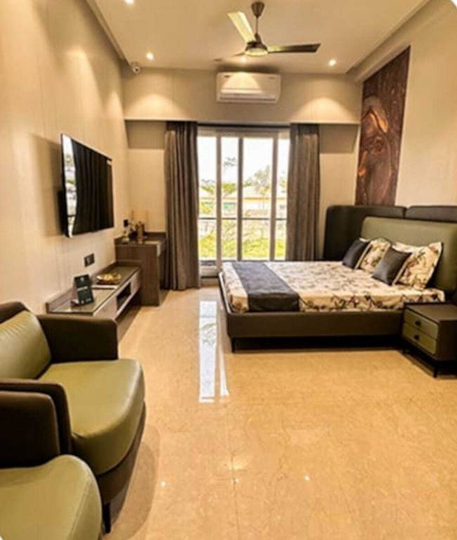  ask serinity Bedroom