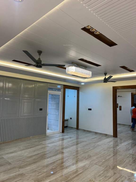  luxury floors Living Area