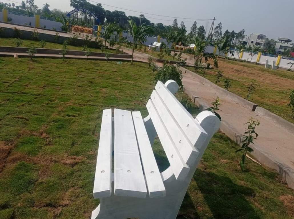  akr garden city iii Landscaped Gardens